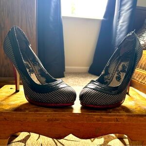 Naughty Monkey Red/Black Heels. Outside wear & tear. Shows inside wear & tear.